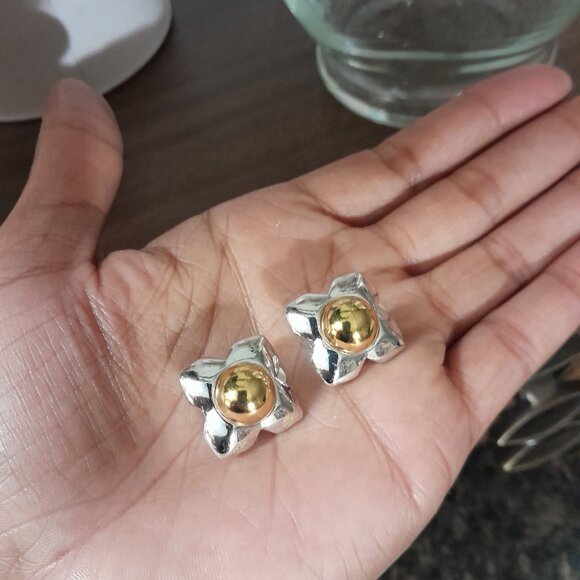 GIVENCHY - Two Toned - Clip On Earrings - Picture 4 of 9